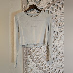 Gymshark Women's Light gray Cropped Long Sleeve Athletic Top With Drawstring S